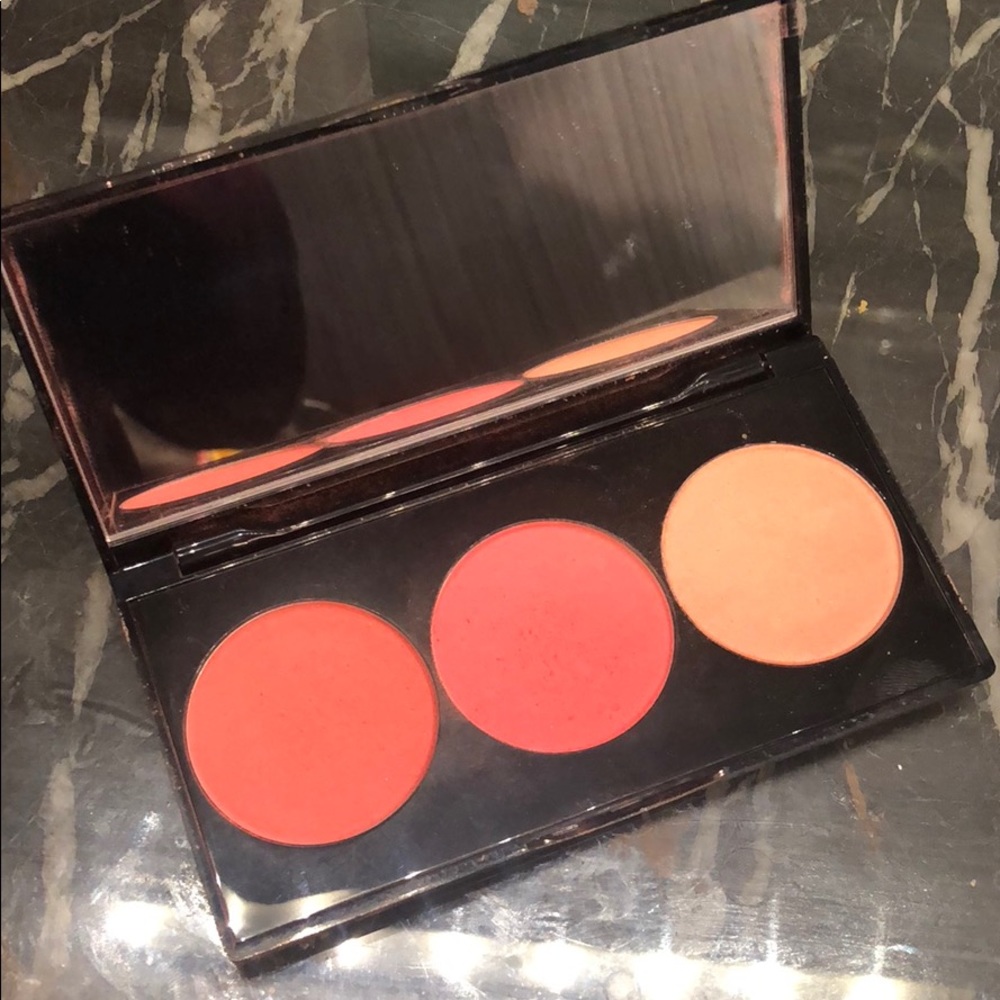 Swatched Smashbox blush trio